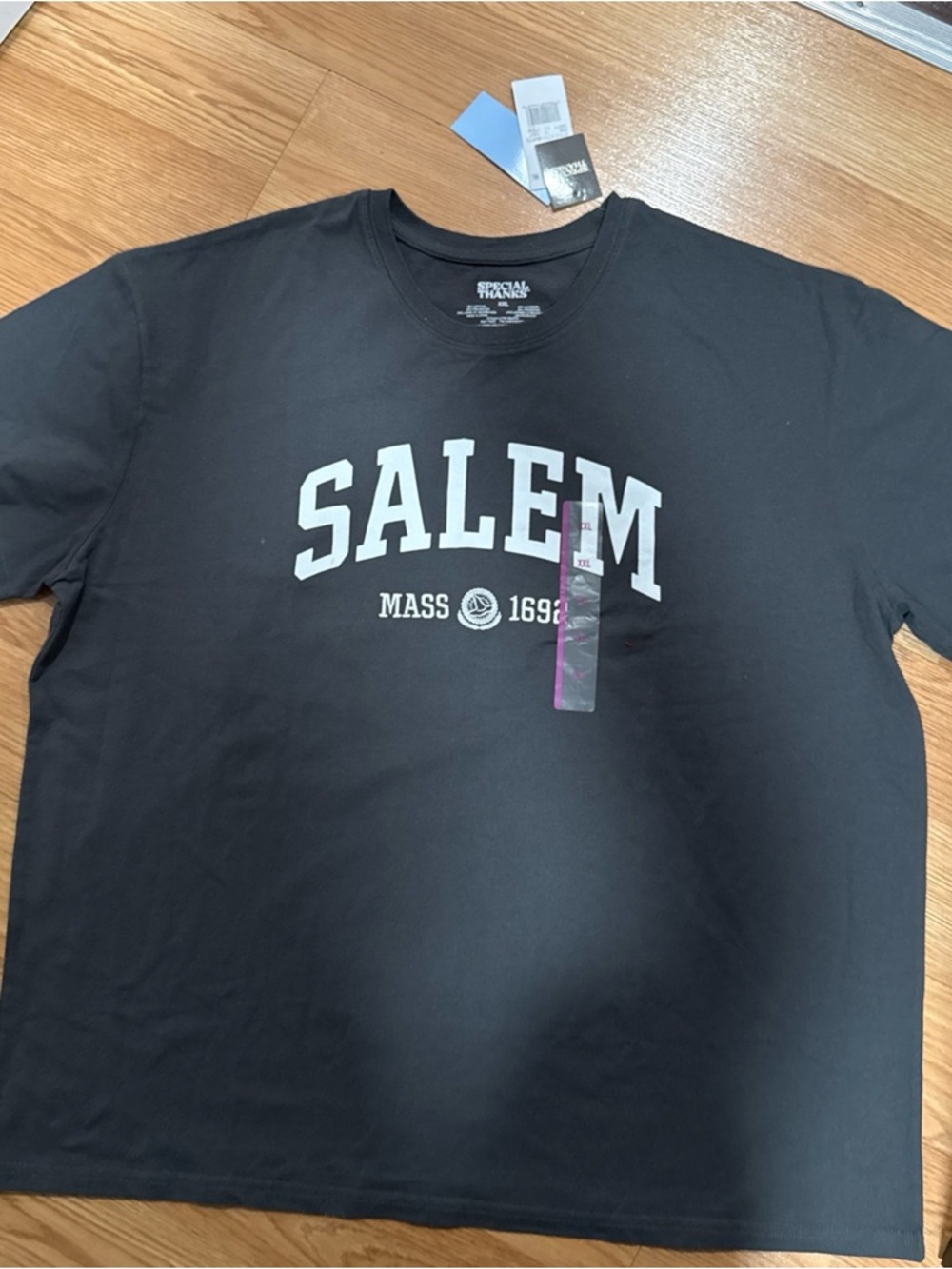 Salem University T-Shirt Witch Halloween Tee Spooky Occult Gift Shirt S-XXL..304 - Picture 4 of 13